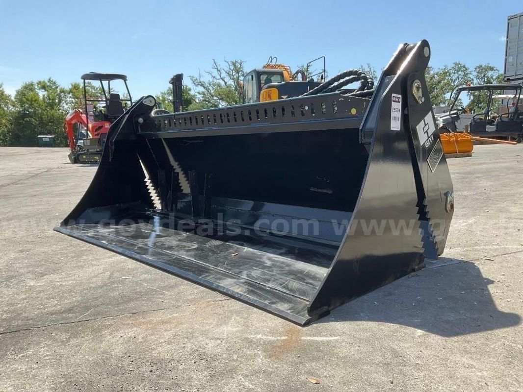 UNUSED 2026 4-IN-1 BUCKET ATTACHMENT MODEL KH72 FOR SKID STEER, WORKING WIDTH 72 IN