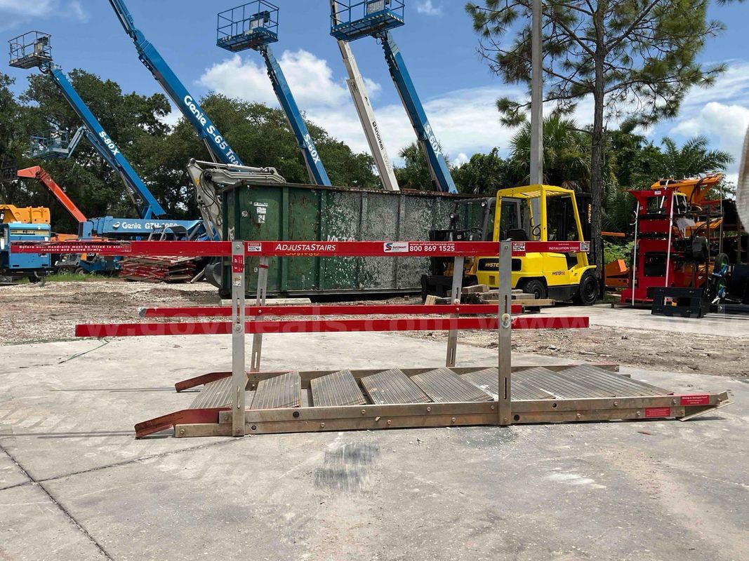 ( 1 ) ADJUSTASTAIRS PORTABLE STAIR / RAMP SYSTEM; HEAVY DUTY STEEL CONSTRUCTION; APPROX 8 STEP UNIT