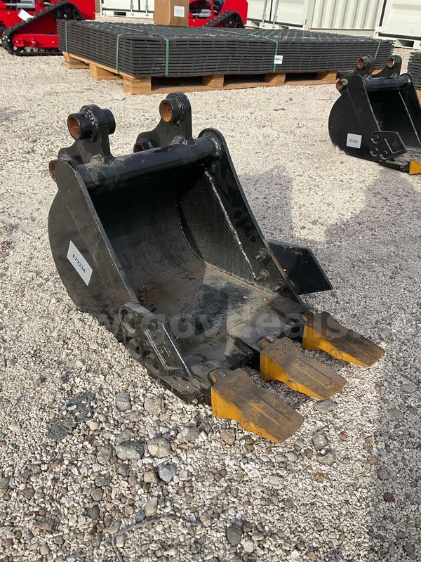 UNUSED MINI BUCKET WITH TEETH ATTACHMENT FOR MINI EXCAVATOR, 12in