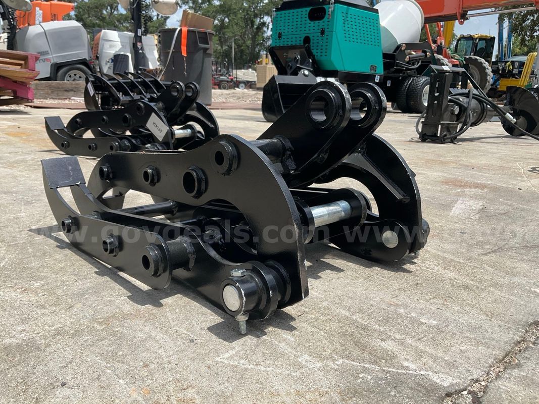 UNUSED MINI GRAPPLE ATTACHMENT FOR MINI EXCAVATOR