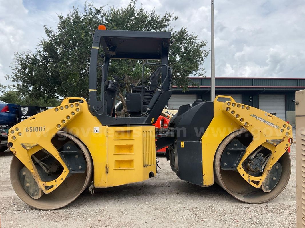 2014 Bomag Articulated Tandem Vibratory Roller Model Bw 190 Ad-4, Diesel