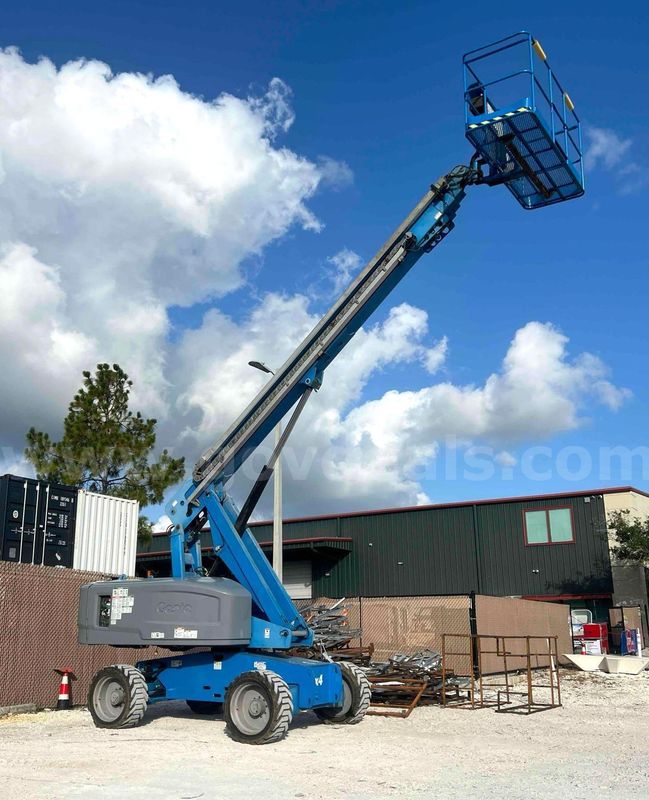 2014 GENIE BOOM LIFT MODEL S-60X; DIESEL POWER; BUILT IN GENERATOR