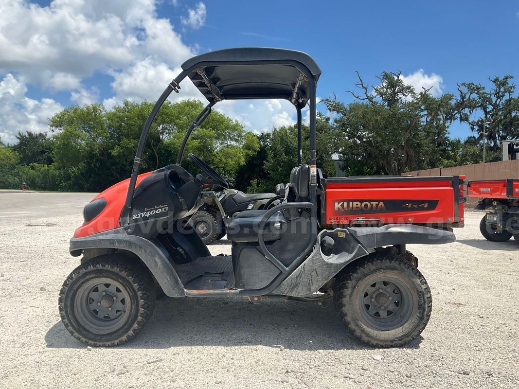 KUBOTA 4X4 RTV MODEL RTV400CI; GAS POWERED, MANUAL DUMP BED; HITCH, RUNS & DRIVES