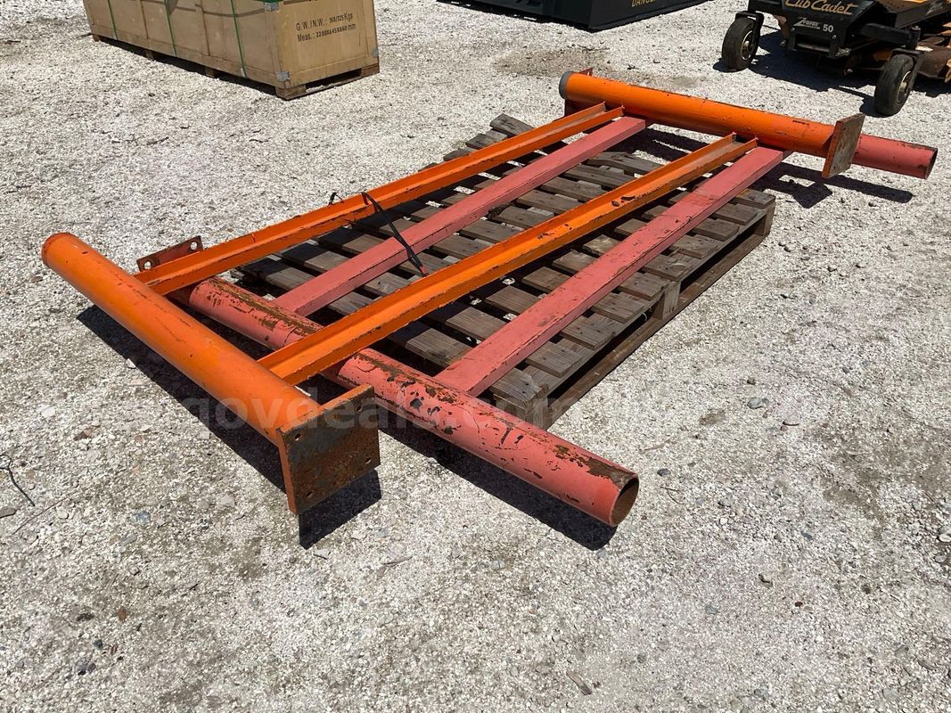 BARRICADE SAFETY GUARD RAILS; HEAVY DUTY STEEL