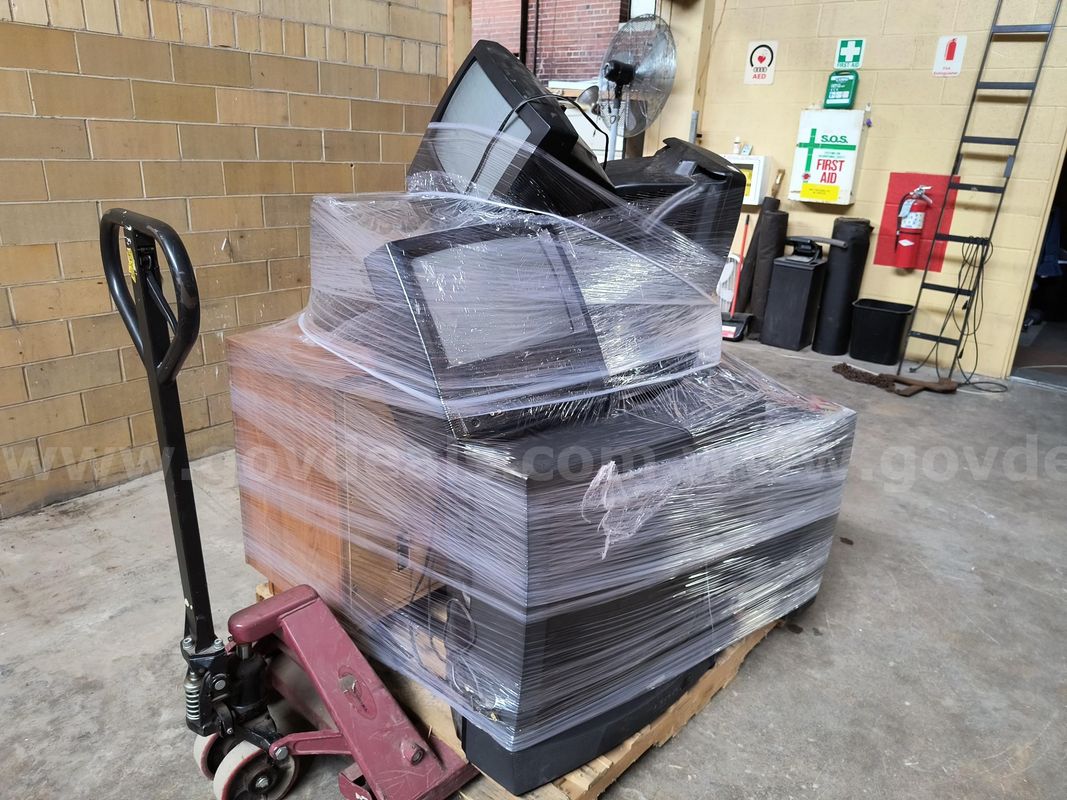 Pallet Lot of 13 CRT Televisions & Monitors - LOT 887