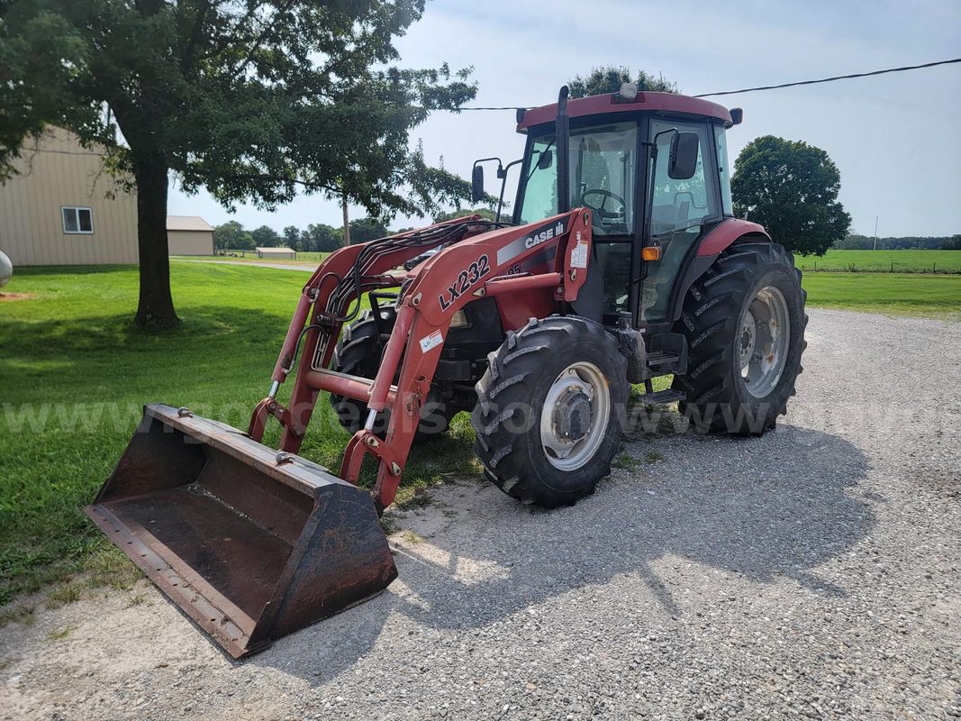 Case JX 95 tractor/w LX 232 loader & bucket