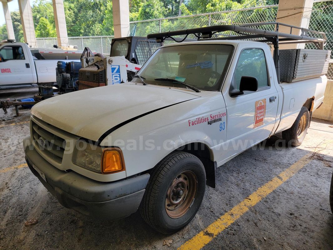 2003 Ford Ranger REGULAR CAB PICKUP 2-DR, 3.0L V6 OHV 12V.