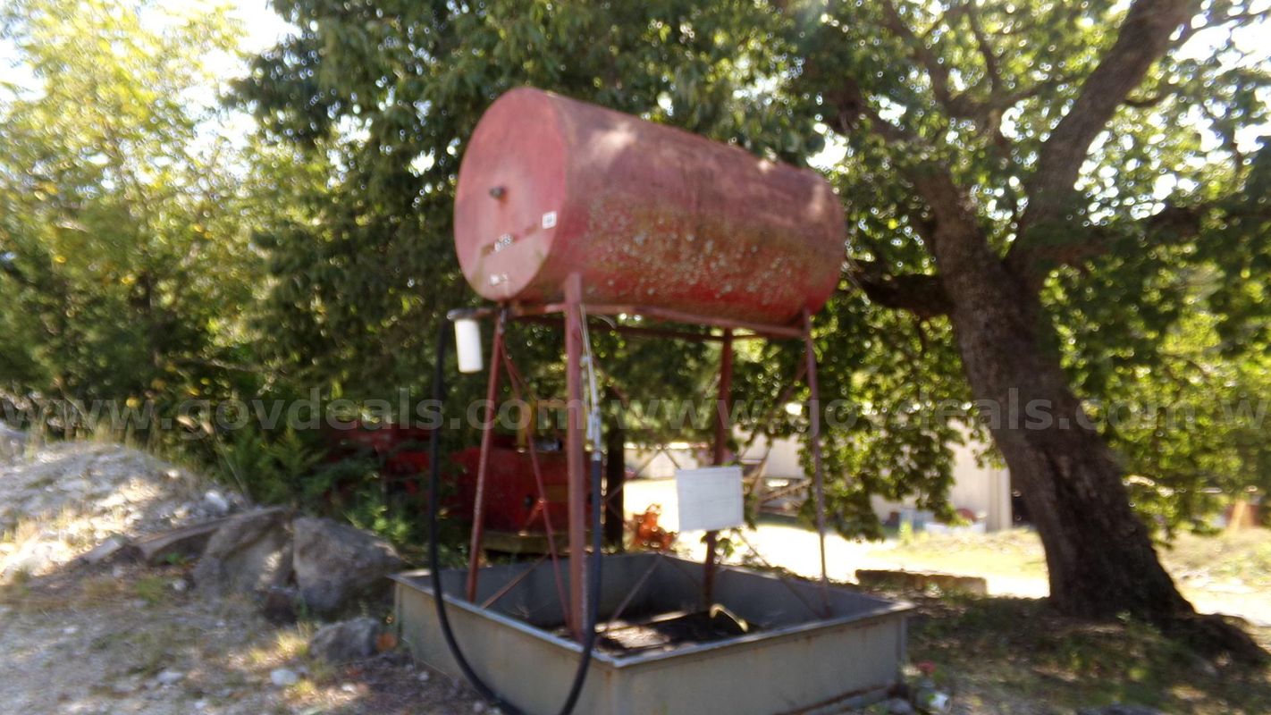 300 gallon Gravity Diesel Fuel Tank