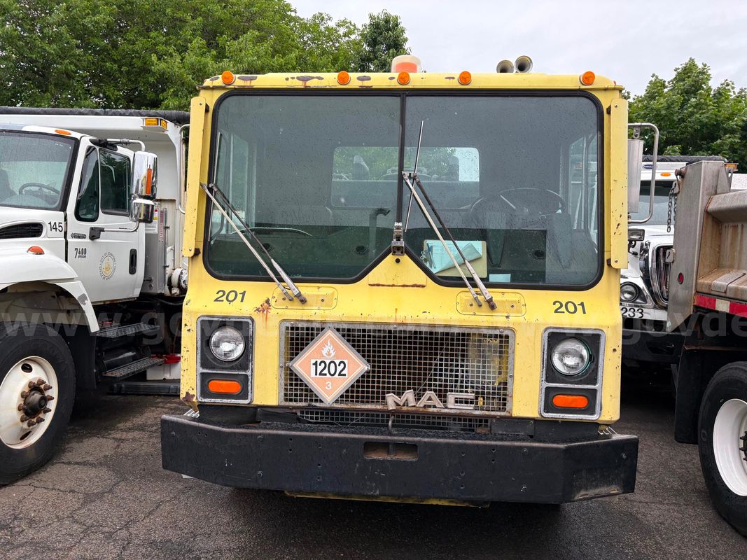 Fuel Mack Truck
