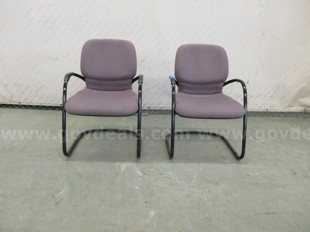 2 Chairs - B8