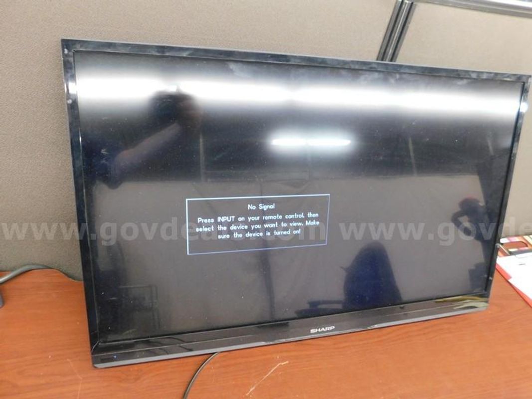32" Sharp TV - B1