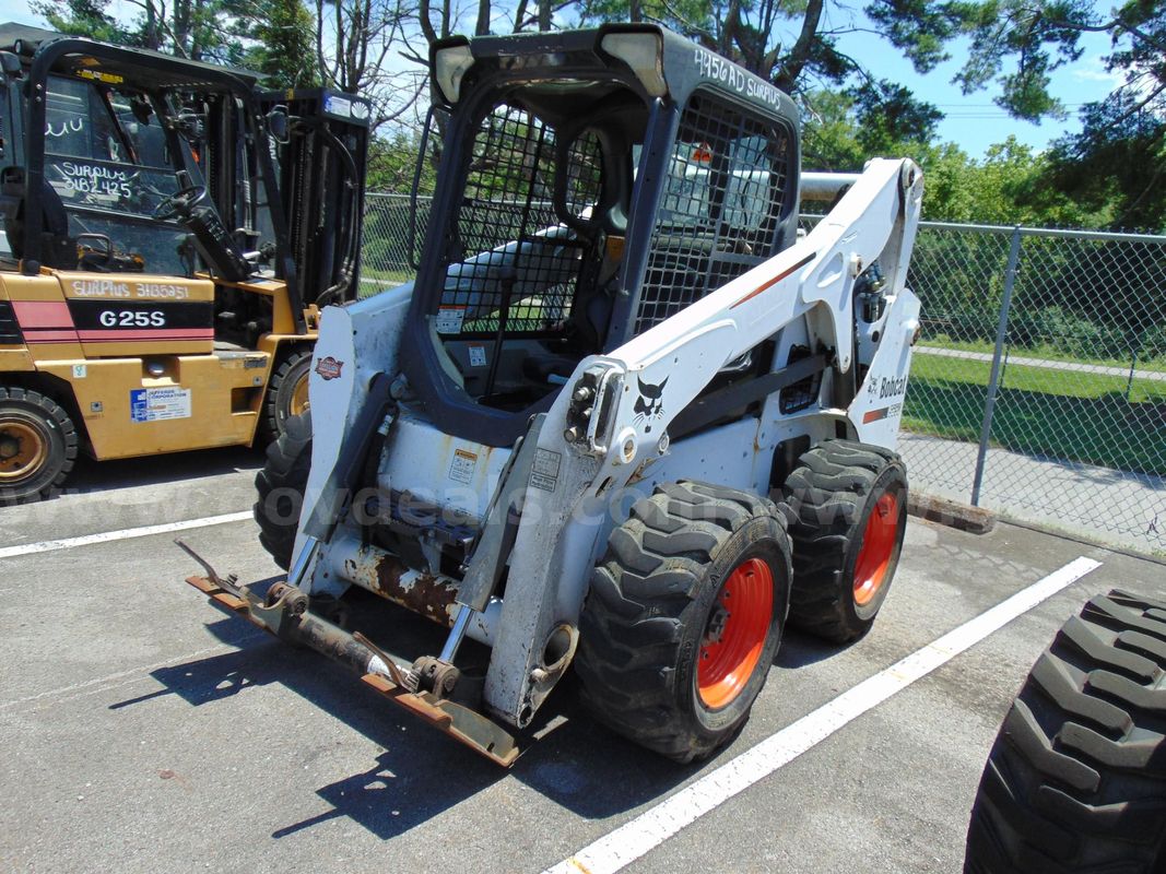 2015 Bobcat S650 Skid Loader - Light Lot