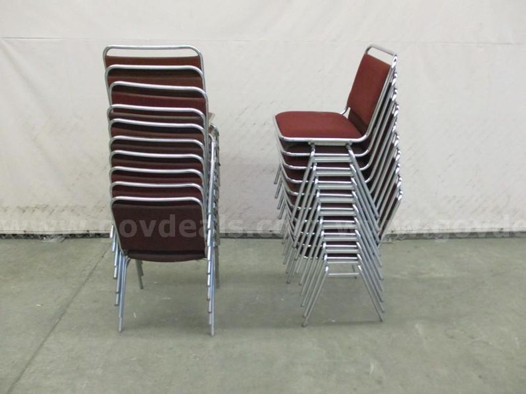 20 Chairs - B5