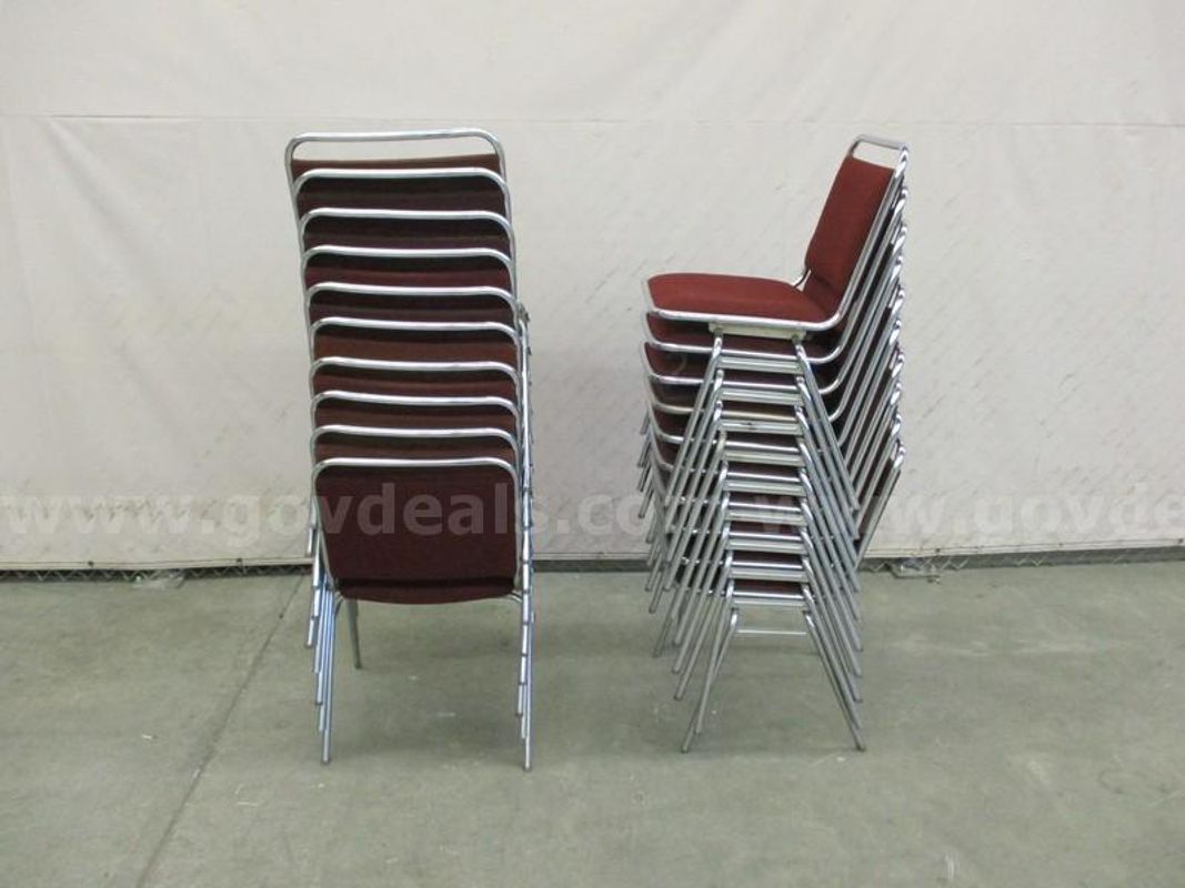20 Chairs - C2