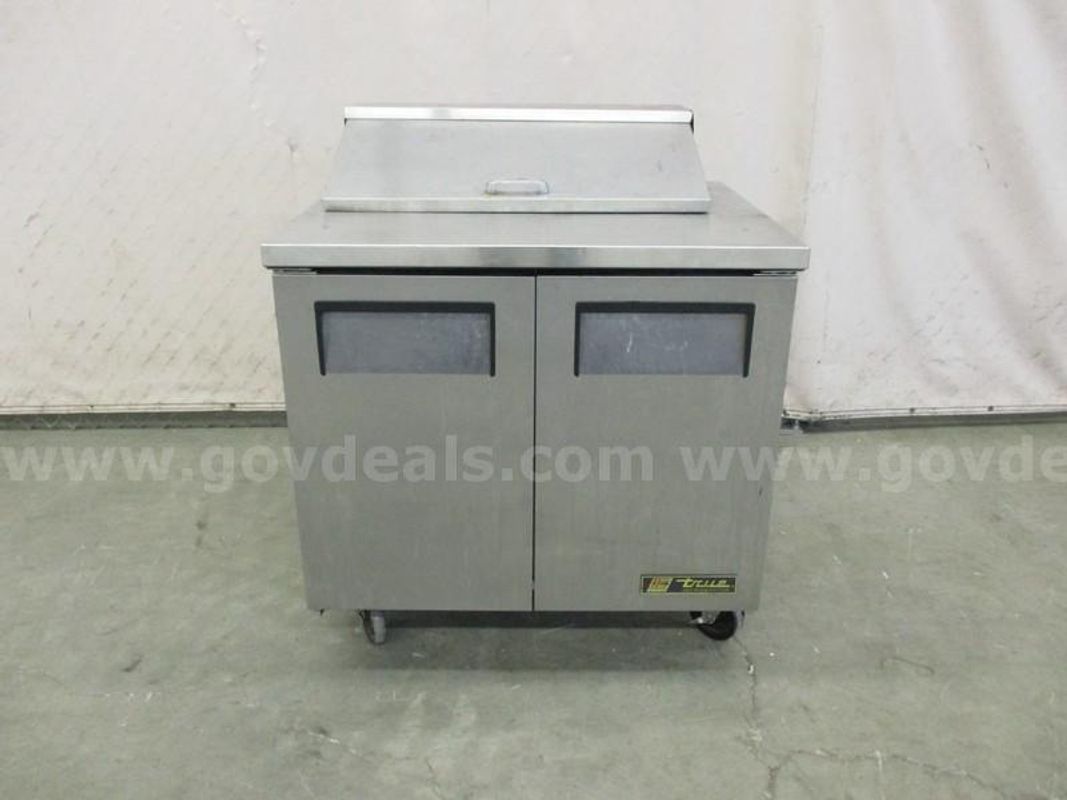 Commercial Refrigerator - B5