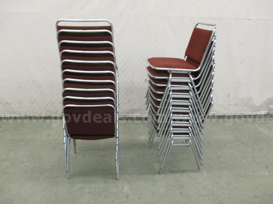 20 Chairs - C2