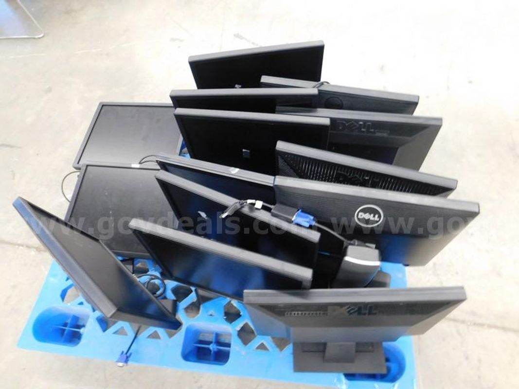 14 Dell Monitors - B3