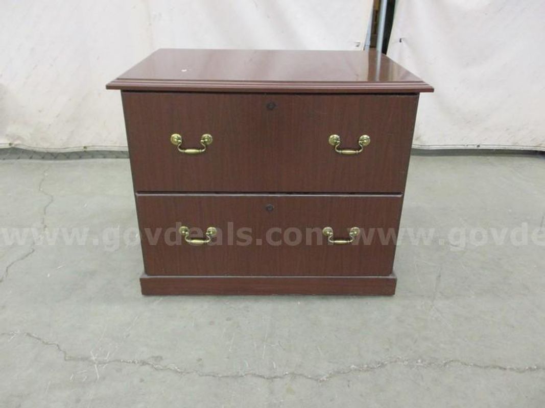 Wood 2 Drawer File Cabinet - B6