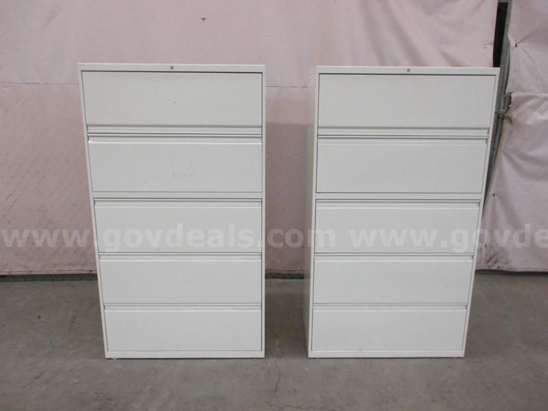 2 File Cabinets - B7