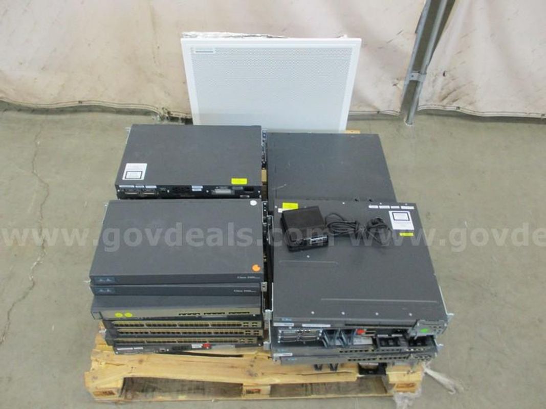 Lot of Assorted Electronics - B6