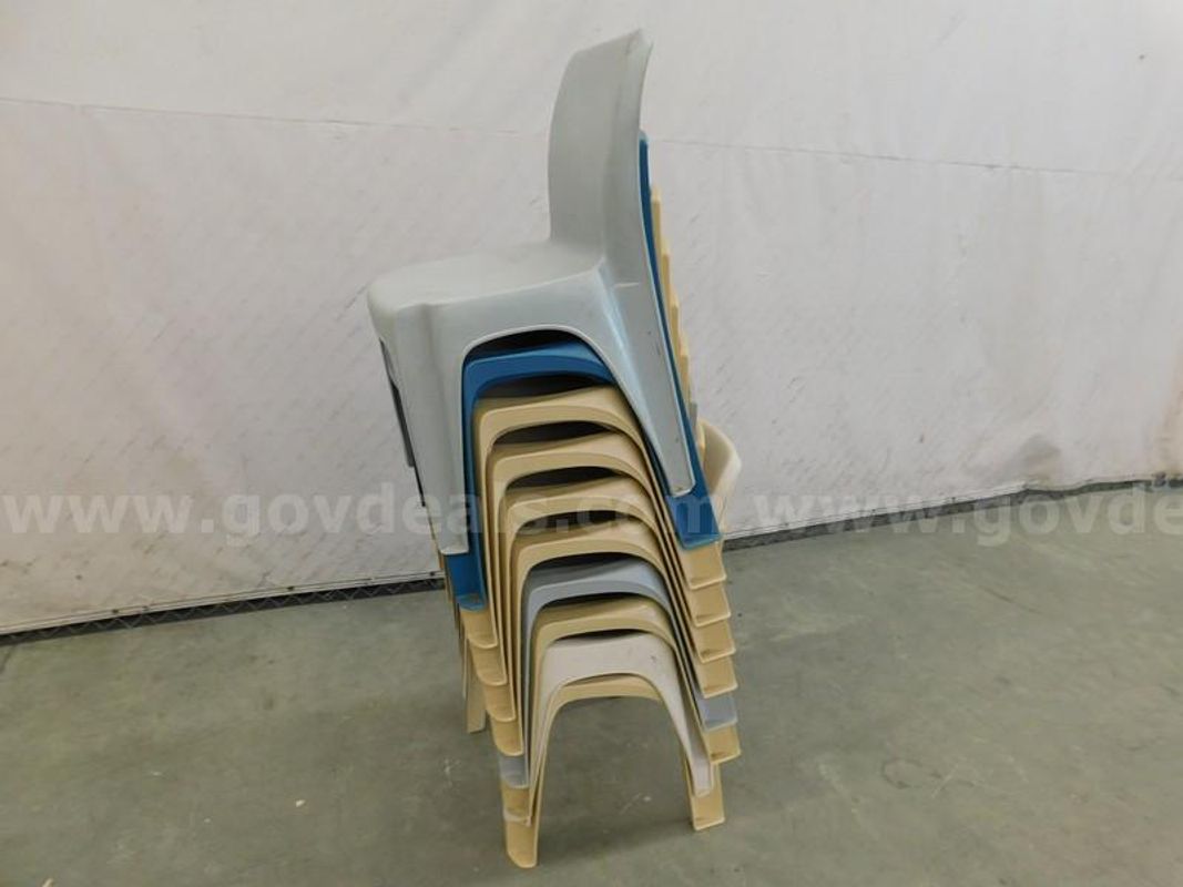 10 Stacking Chairs - C2