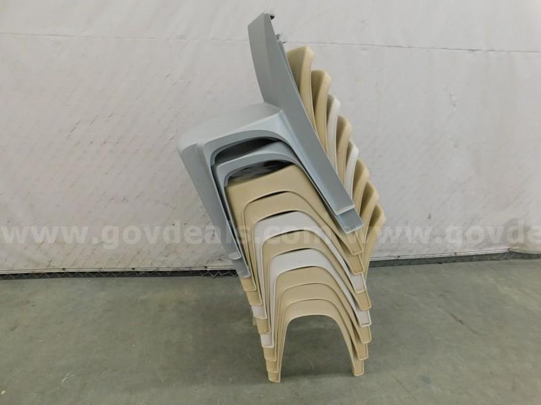10 Stacking Chairs - C2