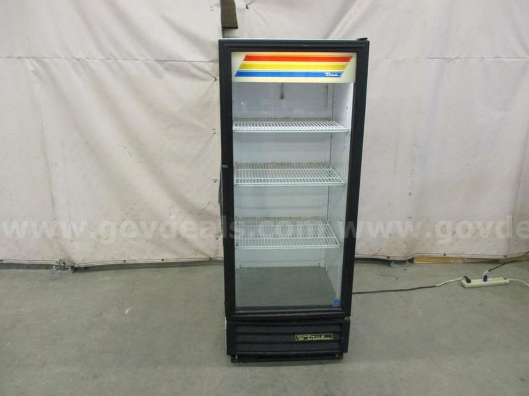 Beverage Display Cooler - C2
