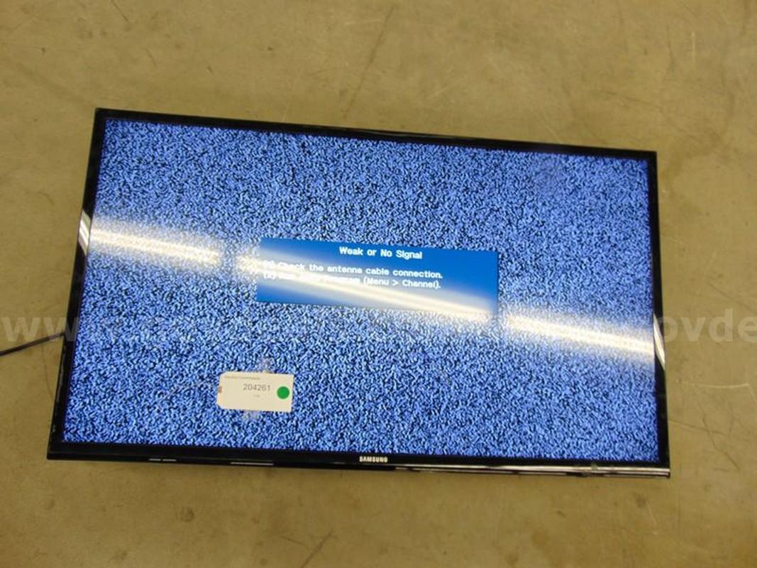 40" Samsung TV - B1