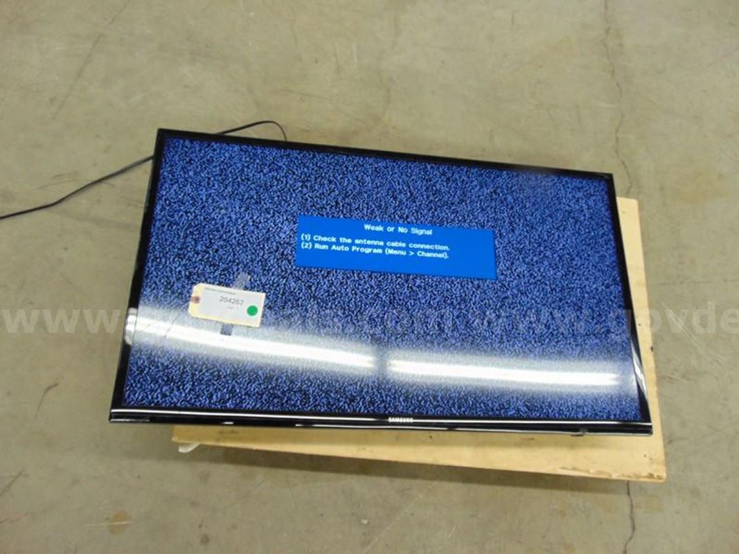 40" Samsung TV - C5
