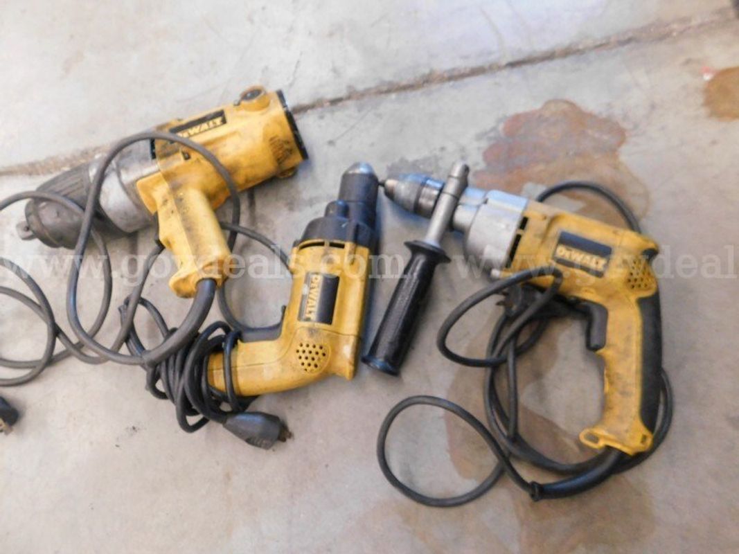 3 Dewalt Power Tools - A2