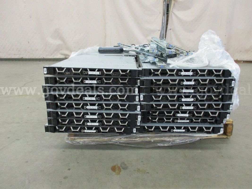 1 Lot of Servers - B3