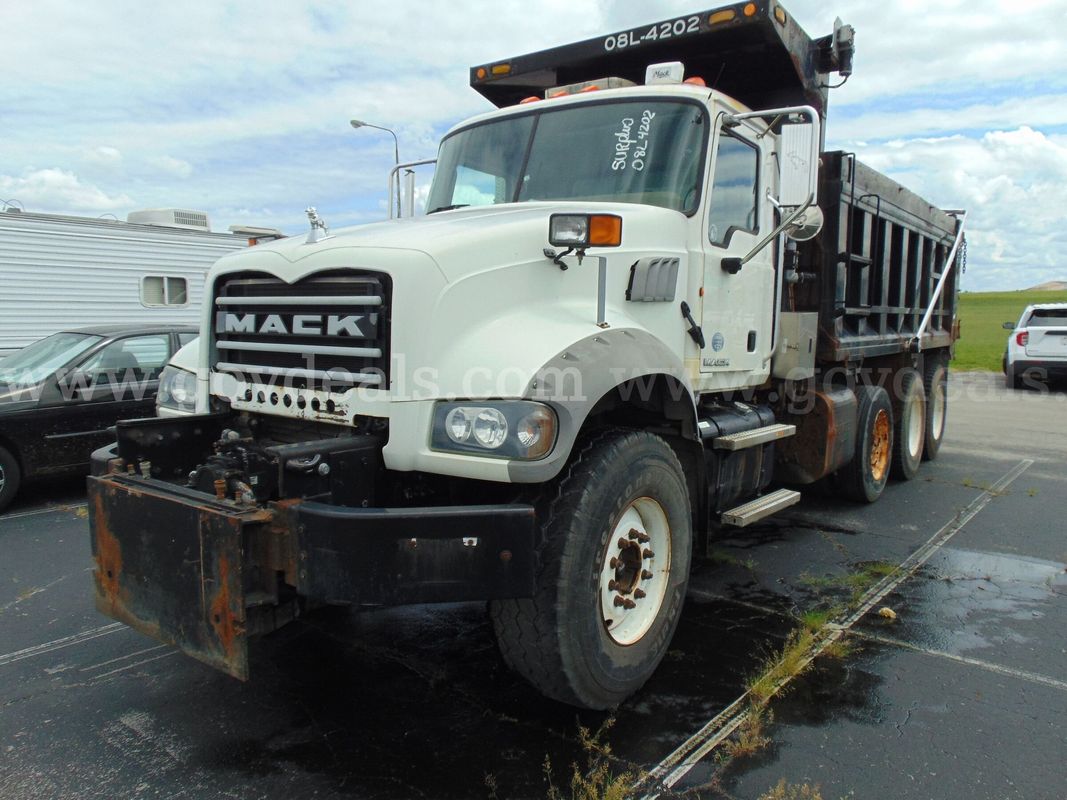 2013 Mack GU713 Dump Truck - After Hours Lot