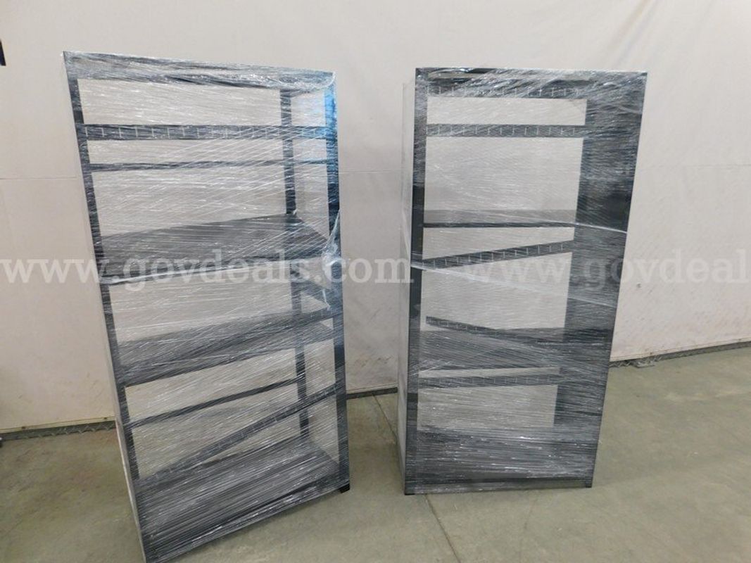 2 Metal Shelves - C5