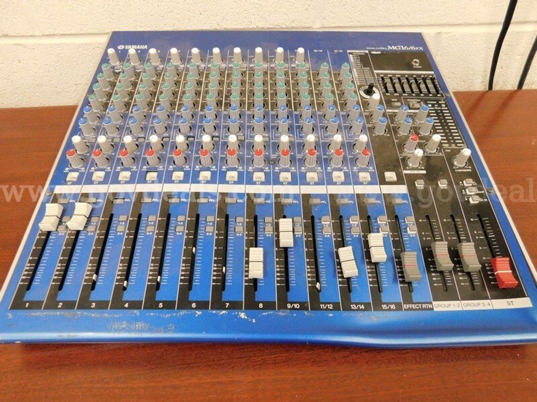 Mixing Console - A12