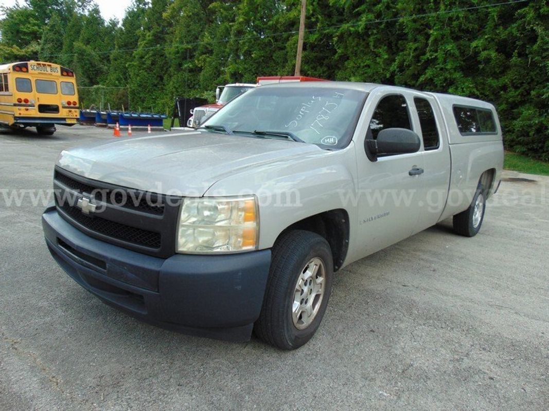 2009 Chevrolet 1500 2 Wd Truck - Surplus Lot