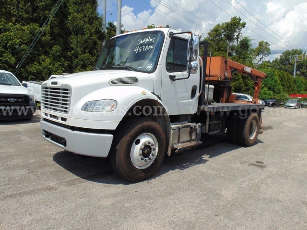 2016 Freightliner M2 106 Knuckle Boom - Surplus Lot