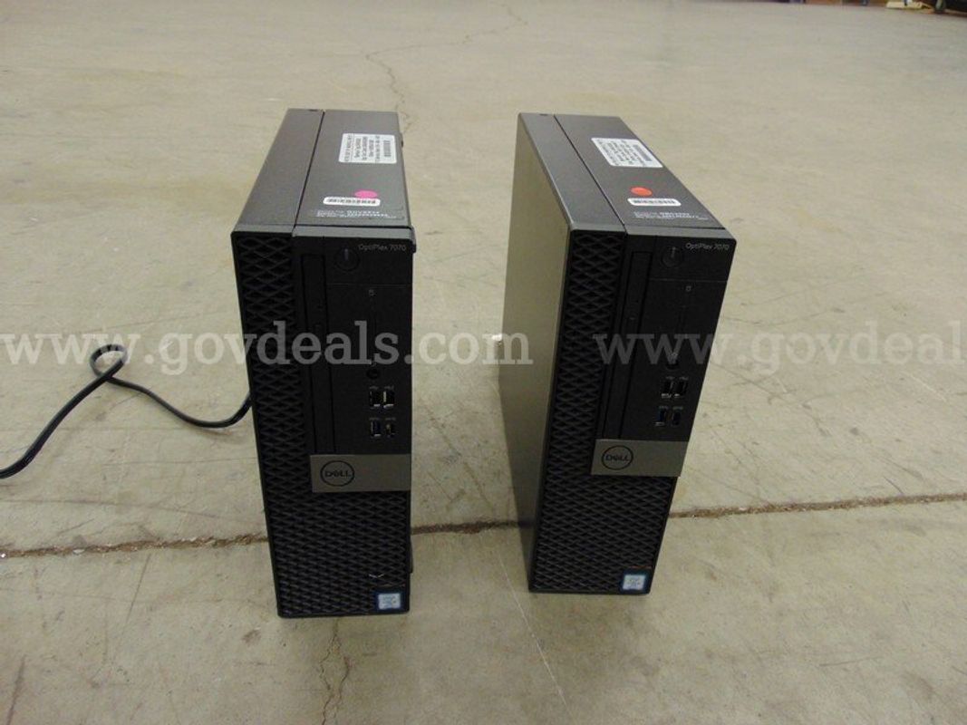 2 Dell Optiplex Computers - A4