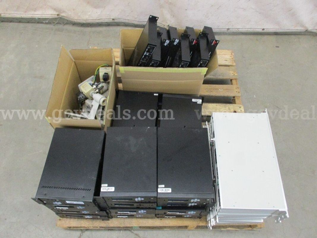 Lot of Electronics - B2