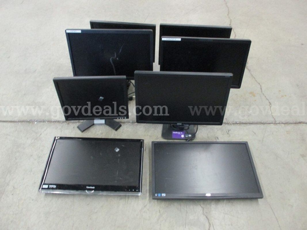 8 Monitors - B3