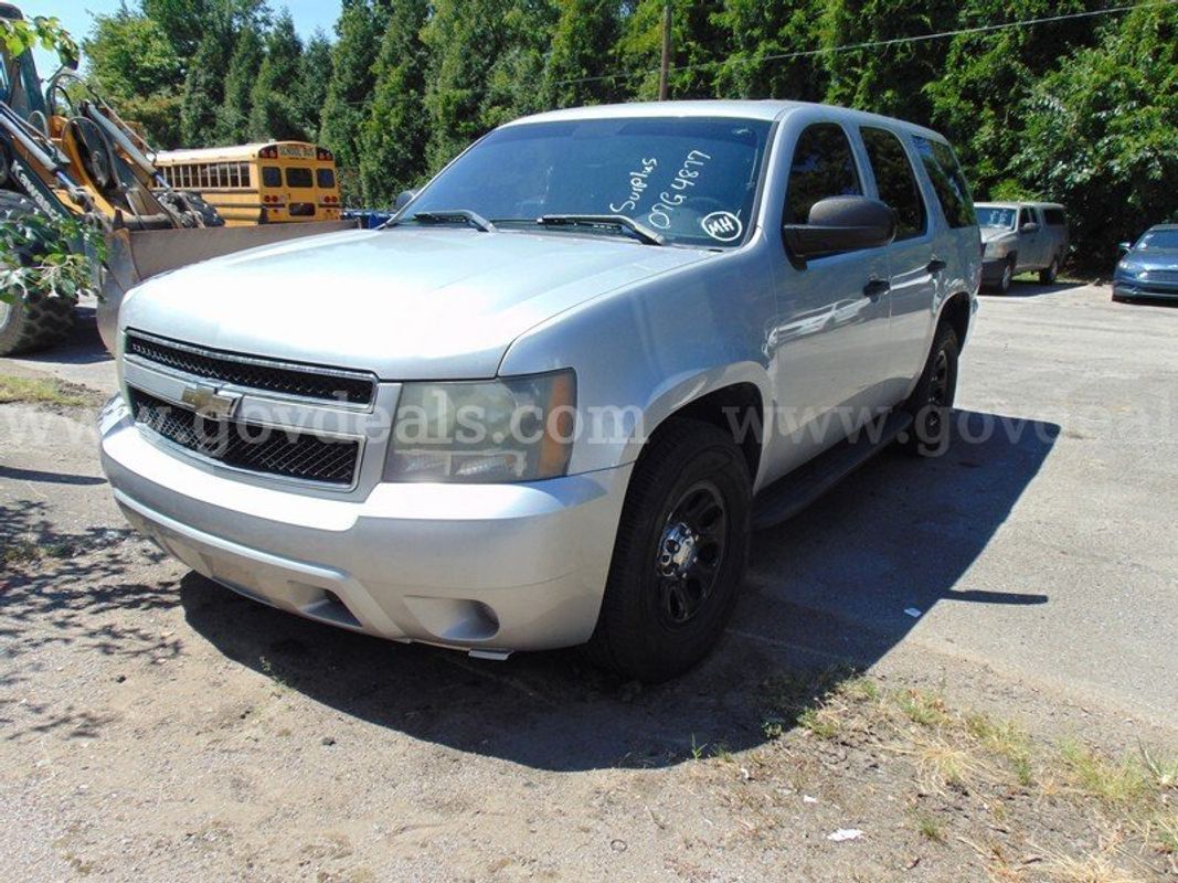 2010 Chevrolet Tahoe 2 WD SUV - Surplus Lot