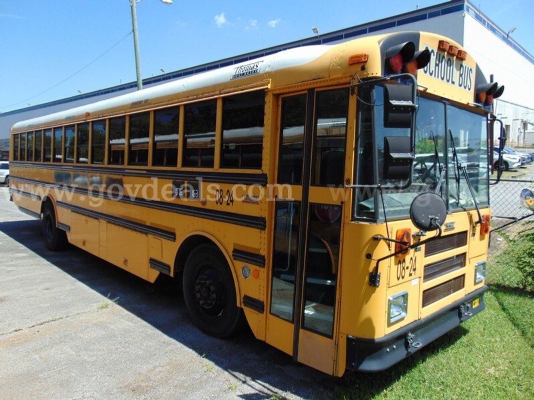 2008 Thomas Saf-T-Liner MVP EF School Bus - Surplus Lot