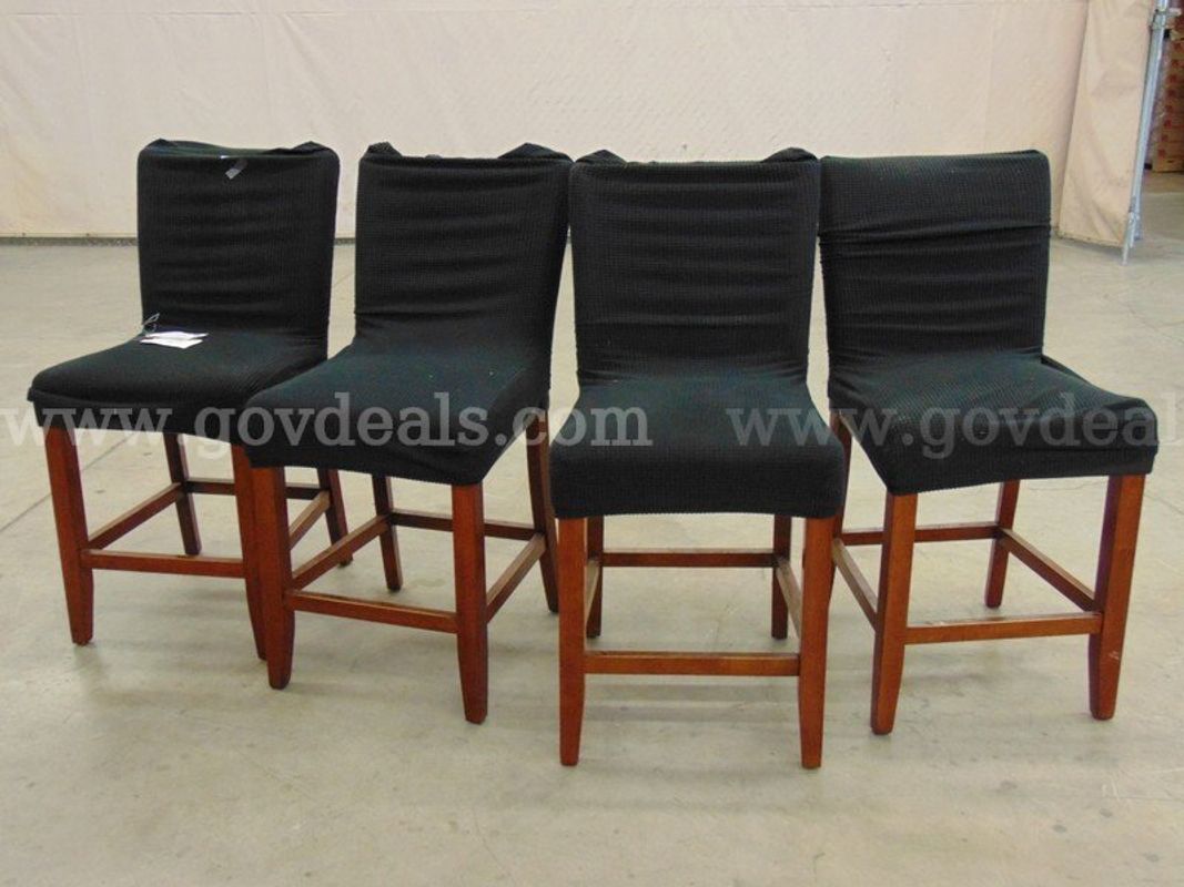 4 Chairs - C2