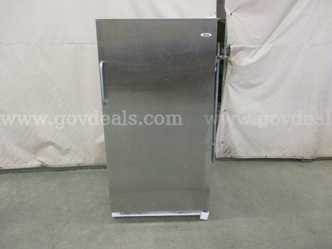 Summit Refrigerator - C2