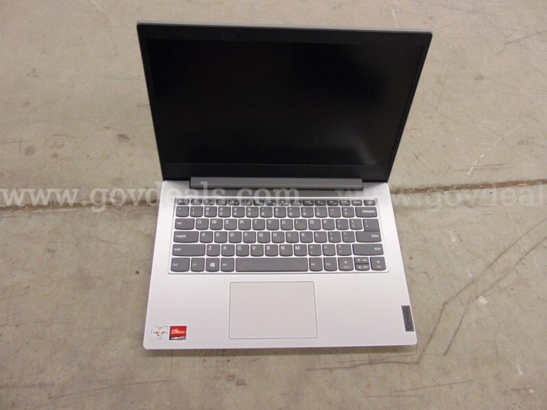 Lenovo Ideapad Laptop - A7