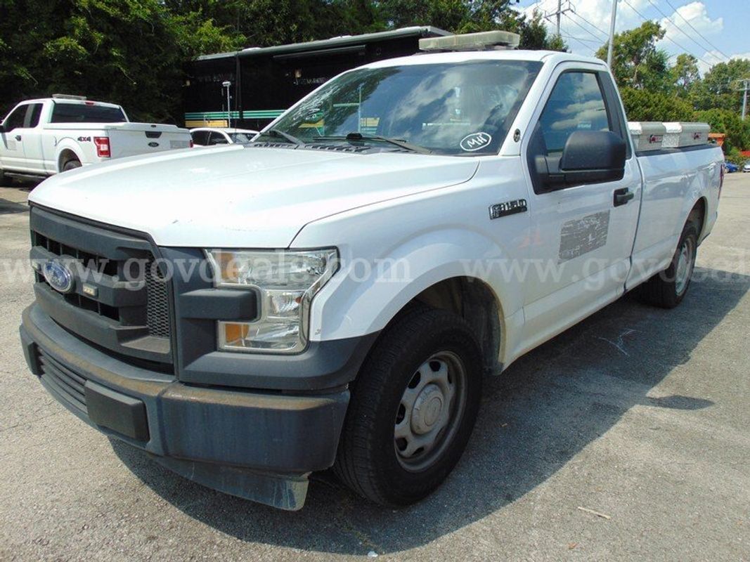 2017 Ford F-150 2 WD Pickup - Surplus Lot