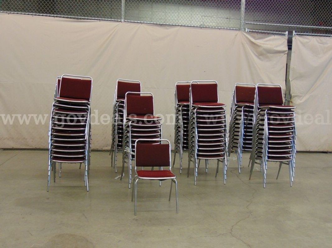 94 Banquet Stacking Chairs - B6