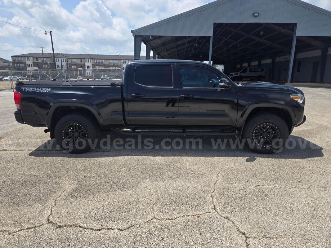 2017 Toyota Tacoma