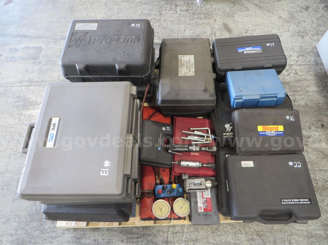 1 pallet automotive testers, analyzers, detectors, monitors, etc.