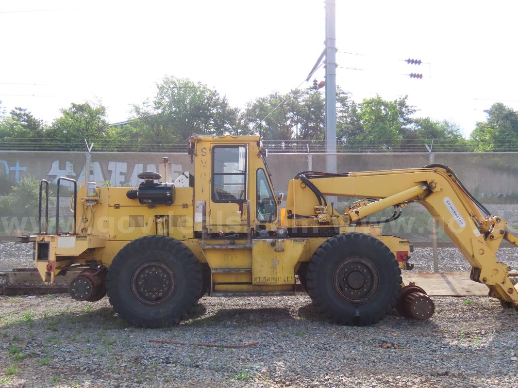 Swingmaster loader