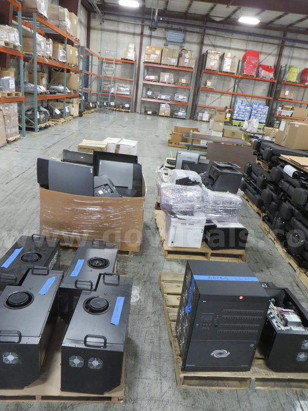 6 pallets All-In-Ones, Crestron digital media switcher, Mitsubishi projection engines and more